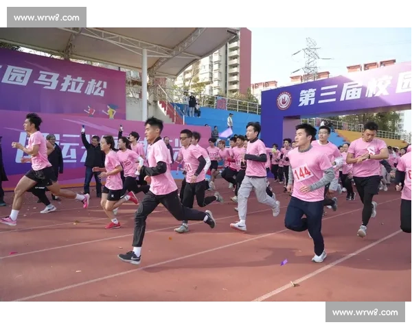 激烈角逐，勇敢拼搏记一次难忘的校园运动会比赛
